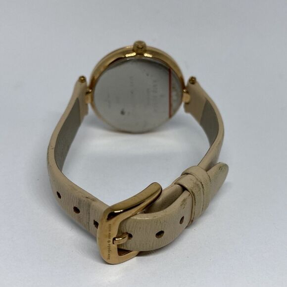 Kate Spade New York Holland 0812 Women Kate Spade Holland 0812 Womens Beige Leather Analog Dial Quartz Wrist Watch MP34